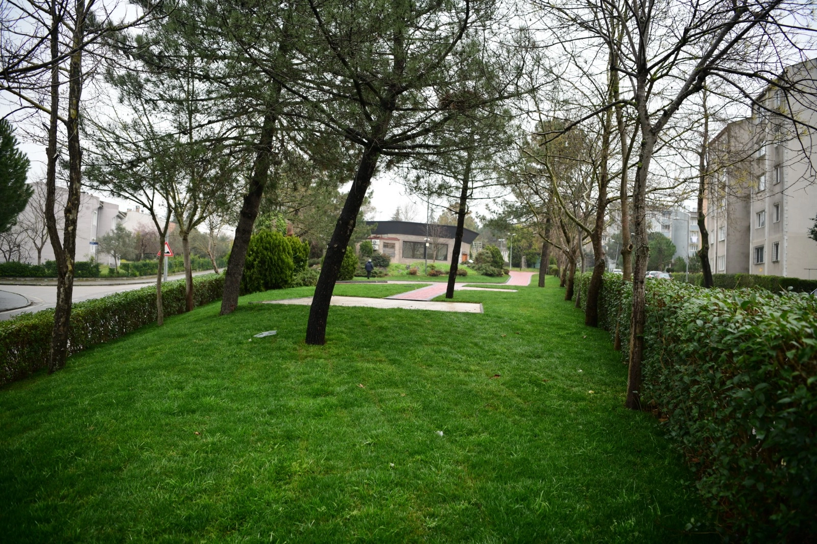 &Ccedil;ayırova&rsquo;nın parkları yenileniyor