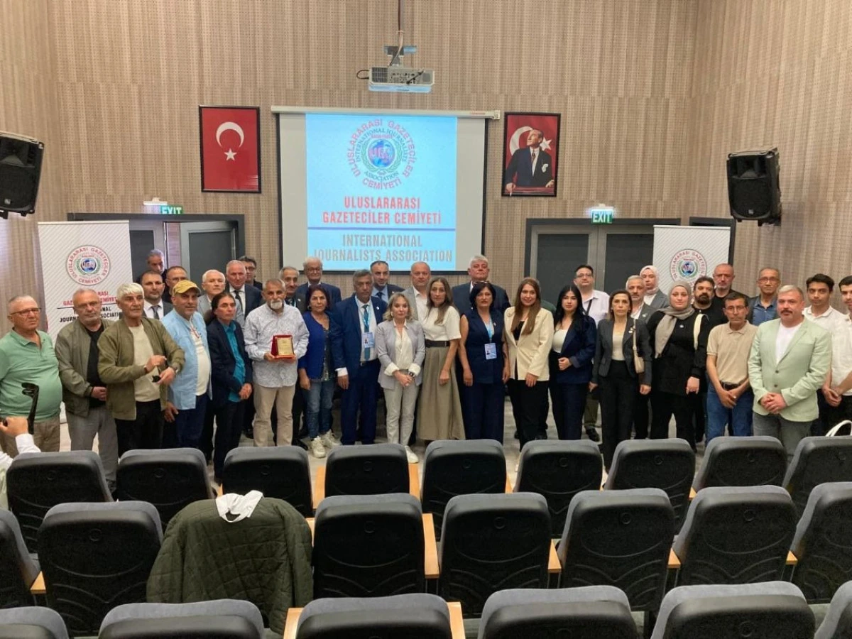Uluslararası Gazeteciler Cemiyetinde Yeni Y&ouml;netimin G&ouml;rev Dağılımı Belirlendi